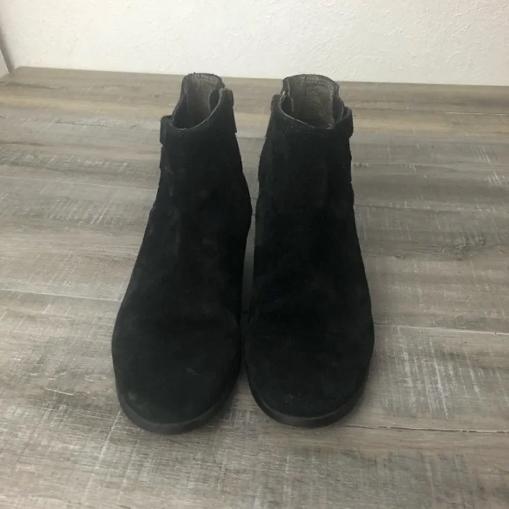 H London Black Suede Woven Ankle Boots Zipper size EU 37 US 6